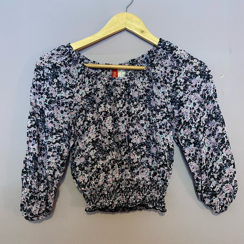 H&M Women’s Purple Floral Off the Shoulder Top